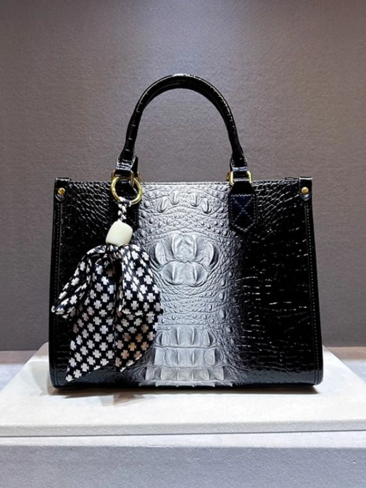 Real Leather Alligator Print Women New Large Capacity